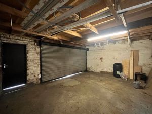 Photo 15- click for photo gallery